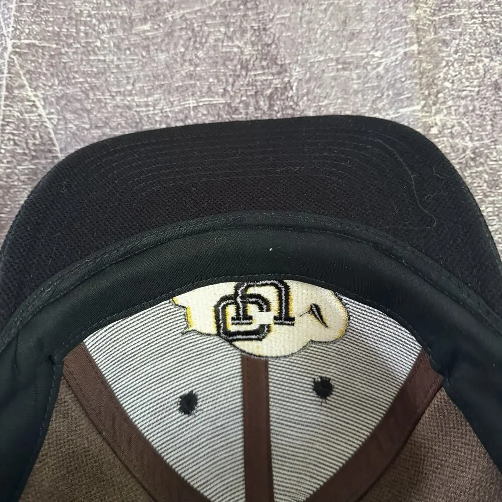 NWT Men's Vintage 90's Logo Athletic Colorado Buffaloes Brown Dome Snapback Hat